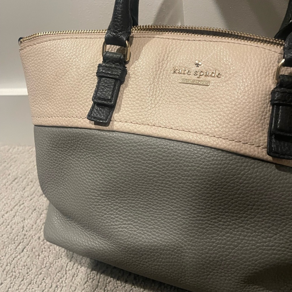 Kate Spade crossbody purse